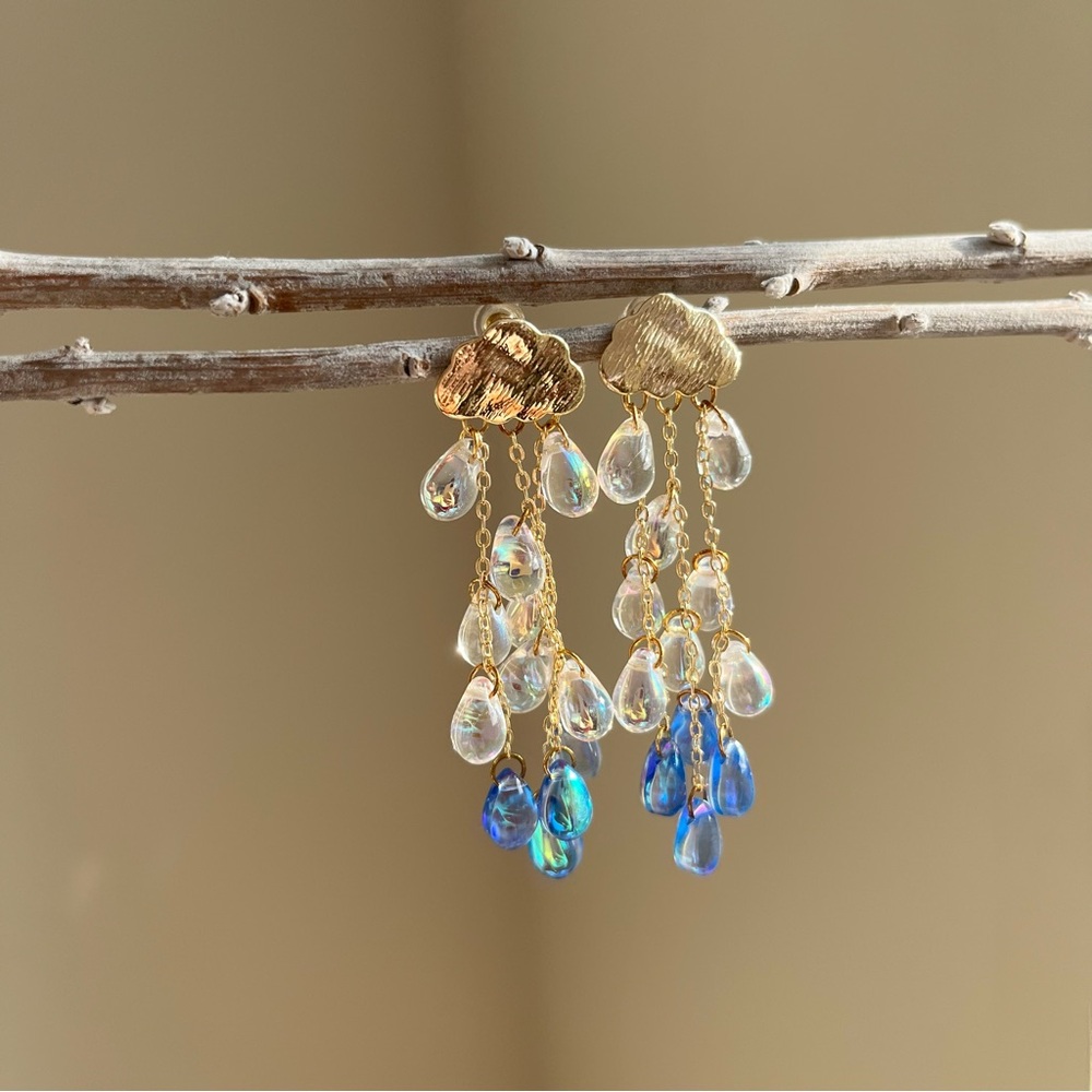 Golden Cloud Stud Raindrop Chandelier Dangle Earrings